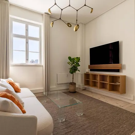 Grand Lux For 12 In Copenhaga